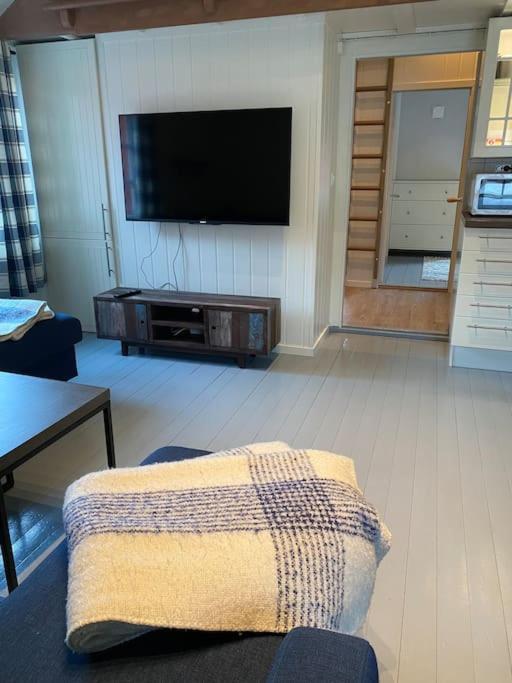 Close To Sea, Central, Rent A Boat, Mountain Hike, Wifi, Free Parking Haug Bagian luar foto